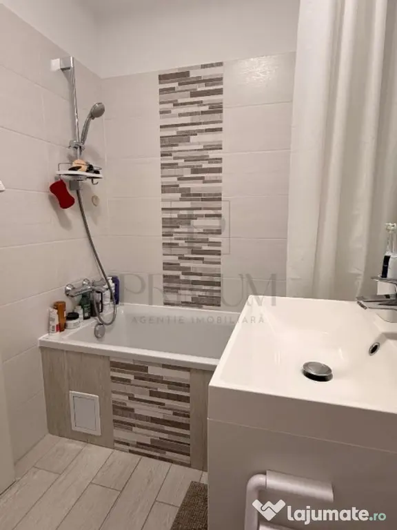 SOARELUI - BLOC NOU - 3 CAMERE - ETAJ 8 - LIFT - INCALZIRE P - Timisoara (Timis)