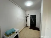 Garsoniera decomandata , etaj 1 , zona Aparatorii Patriei 