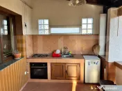De vanzare o casa spatioasa in Cucerdea, aproape de autostra 