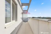 Penthouse cu 3 camere de închiriat - ARED UTA