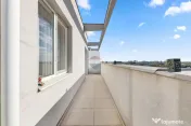 Penthouse cu 3 camere de închiriat - ARED UTA 