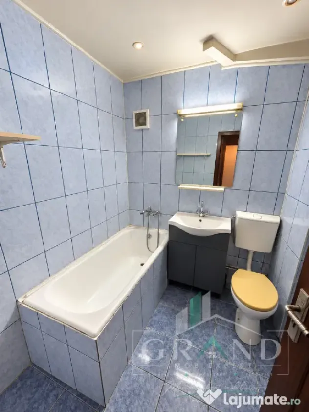 Ap 3 camere | 2 BAI | BALCON | Zona Manastur-Ion Mester - Cluj-Napoca (Cluj)