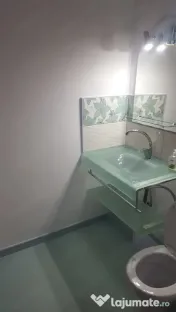 Apartament de 3 camere zona JUDETEAN 