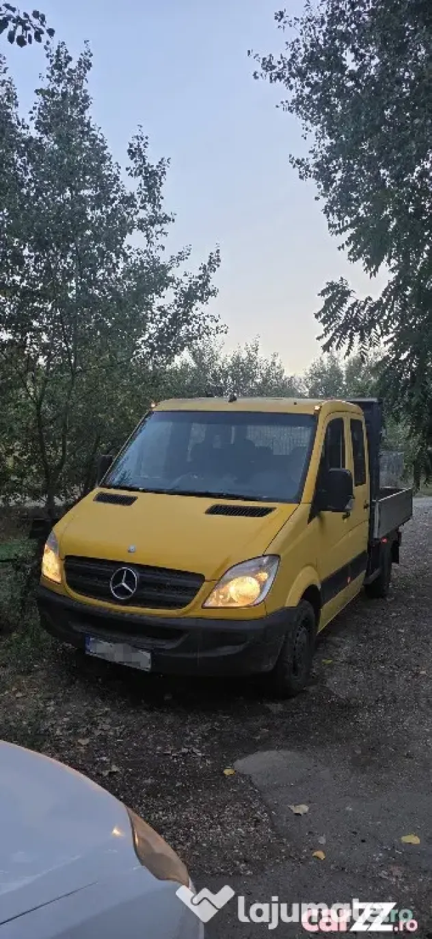 Mercedes sprinter 7 locuri doka 2011 camioneta automata - Arad (Arad)