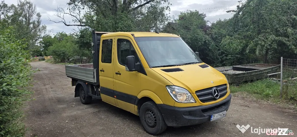 Mercedes sprinter 7 locuri doka 2011 camioneta automata - Arad (Arad)