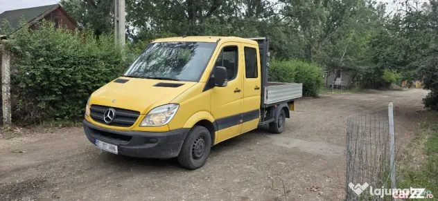 Mercedes sprinter 7 locuri doka 2011 camioneta automata - Arad (Arad)