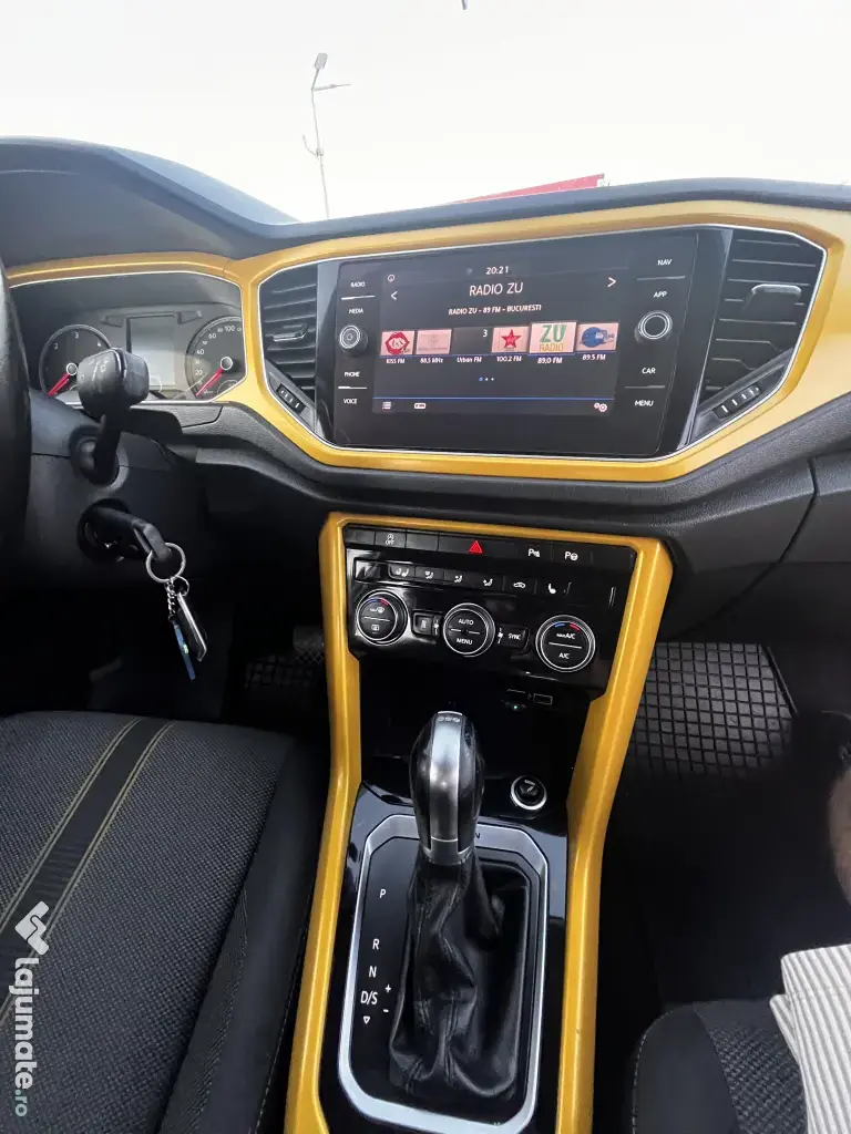 VOLKSWAGEN T-Roc 2019 — imagine 5
