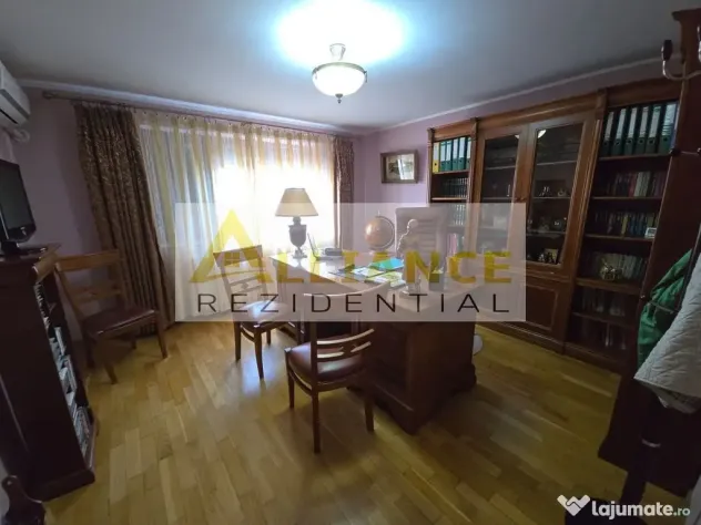Casa individuală ,8 camere , 270 utili , teren 500 MP - Berceni (Bucuresti-Ilfov)