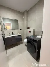 Apartament 2 camere, nou, parcare, zona Eroilor