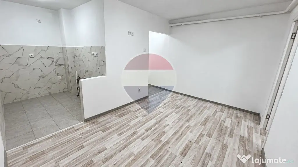 Apartament cu 2 camere de vânzare în zona Rogerius - Oradea (Bihor)