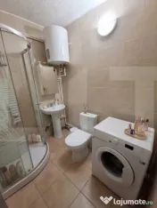Cameră cămin , 19,80 mp, cu baie propie, cartier Valea Ro?