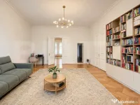 Apartament în clădire istorică, 150 mp, zona Sinaia | Exc 