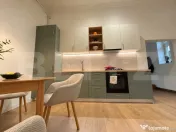 Apartament în clădire istorică, 150 mp, zona Sinaia | Exc 