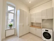 Apartament în clădire istorică, 150 mp, zona Sinaia | Exc 