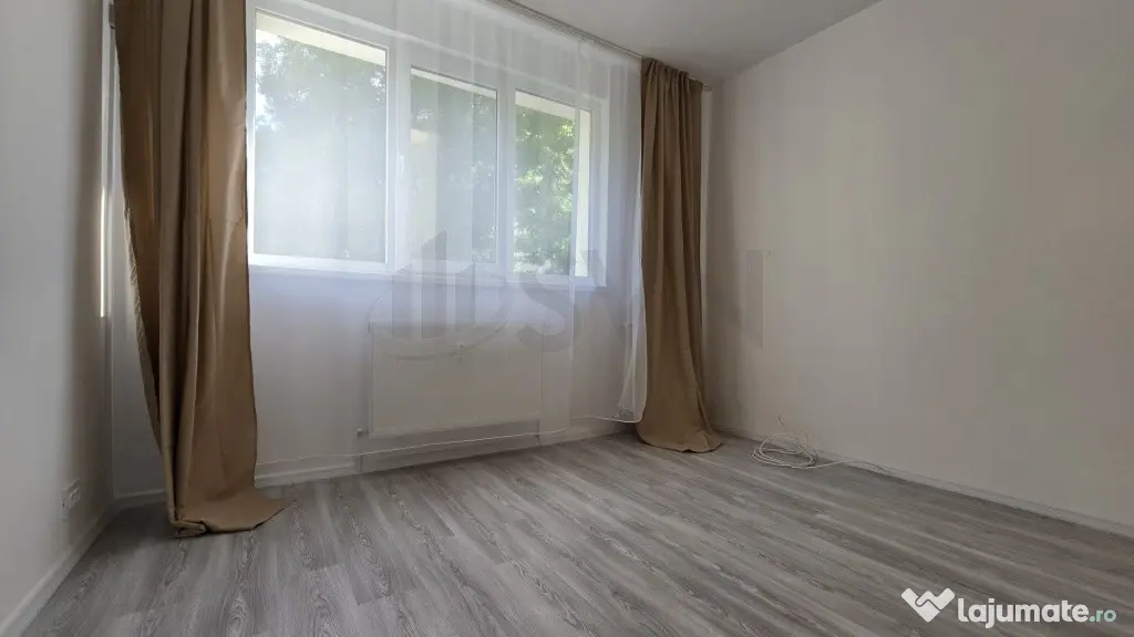 2 Camere l De l 1 Mai - Bucuresti (Bucuresti-Ilfov)