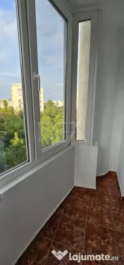 2 camere Piața Unirii decomandat, et. 4, an 1994, metrou, 6 