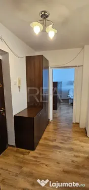 2 camere Piața Unirii decomandat, et. 4, an 1994, metrou, 6 