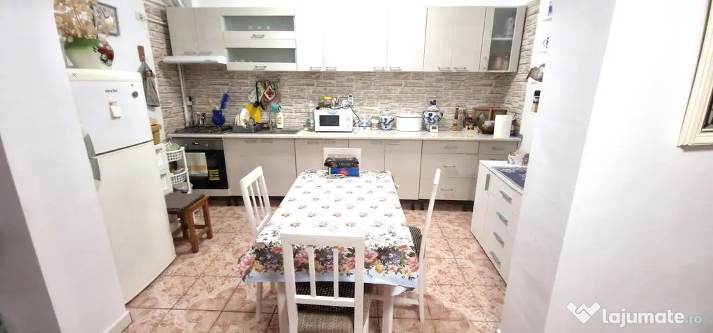 Casa din caramida. - Constanta (Constanta)