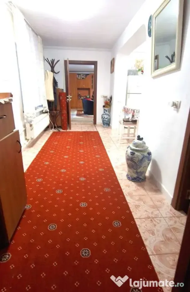 Casa din caramida. - Constanta (Constanta)