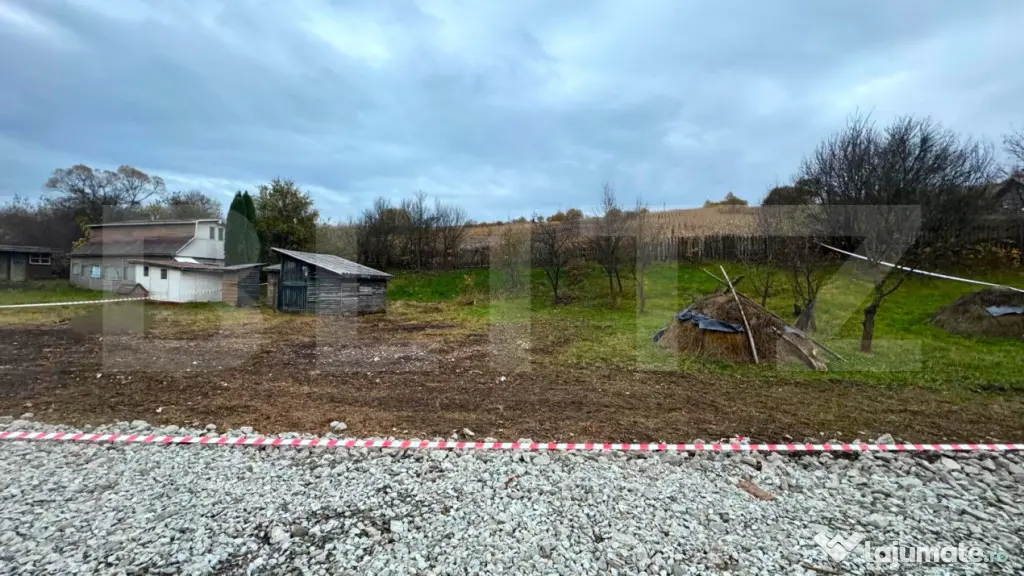 Teren intravilan la intrare in Ghinda - Bistrita (Bistrita-Nasaud)