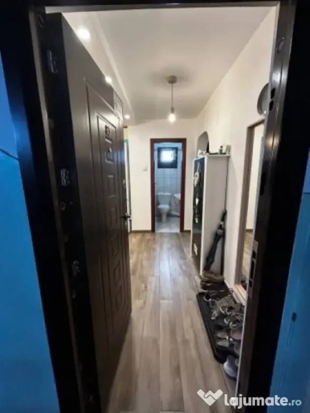 Apartament 3 camere decomandat, 70 mp, zona Drumul Taberei,145.000euro - Bucuresti (Bucuresti-Ilfov)