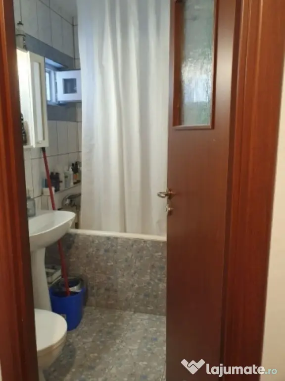 Apartament 3 camere decomandat, 70 mp, zona Drumul Taberei,145.000euro - Bucuresti (Bucuresti-Ilfov)