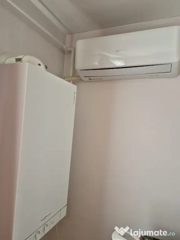 Inchiriez apartament 3 camere decomandat in Deva, zona Liliacului, - Deva (Hunedoara)