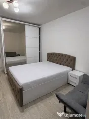 Dristor etaj 5 semidecomandat 