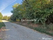 Teren 2121 mp în Topoloveni, - str. Inuri 