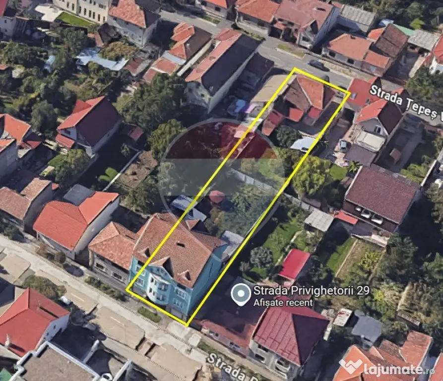 Clădire cu teren de 1.000 mp, dublu acces, central, zona 22 Decembrie - Oradea (Bihor)