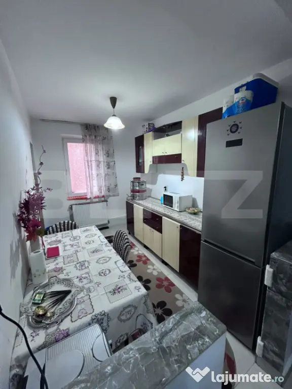Apartament 4 camere, decomandat, Etaj2 -Zona Calea Bucuresti - Targu Jiu (Gorj)
