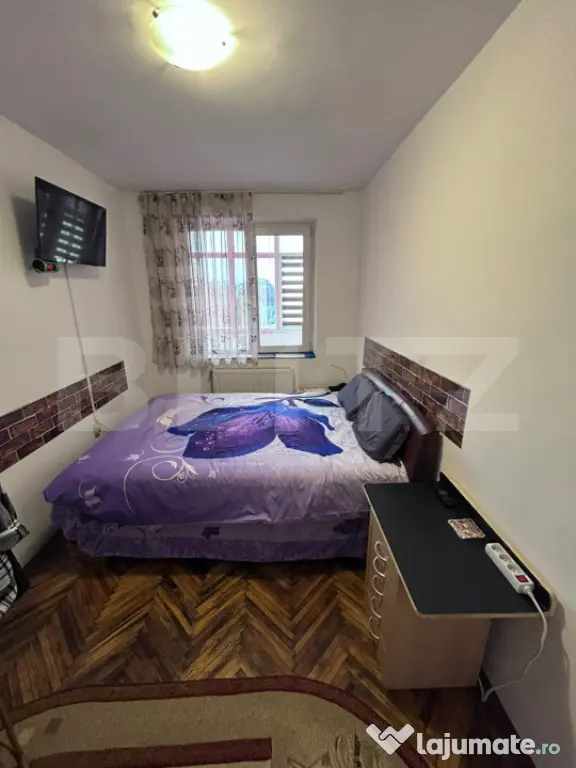 Apartament 4 camere, decomandat, Etaj2 -Zona Calea Bucuresti - Targu Jiu (Gorj)