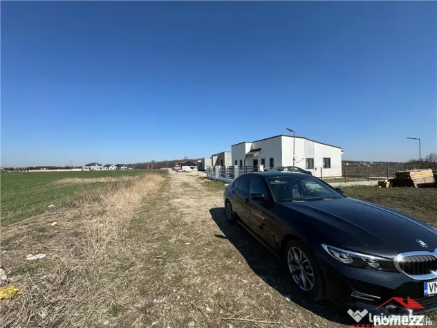 Loturi de la Crang ! Toate utilitatile in apropiere - Focsani (Vrancea)
