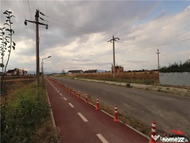 Loturi de la Crang ! Toate utilitatile in apropiere - Focsani (Vrancea)