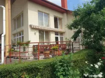 Vila 2001 , D+P+E , sc 480 mp , 1200 teren , gaz , piscina