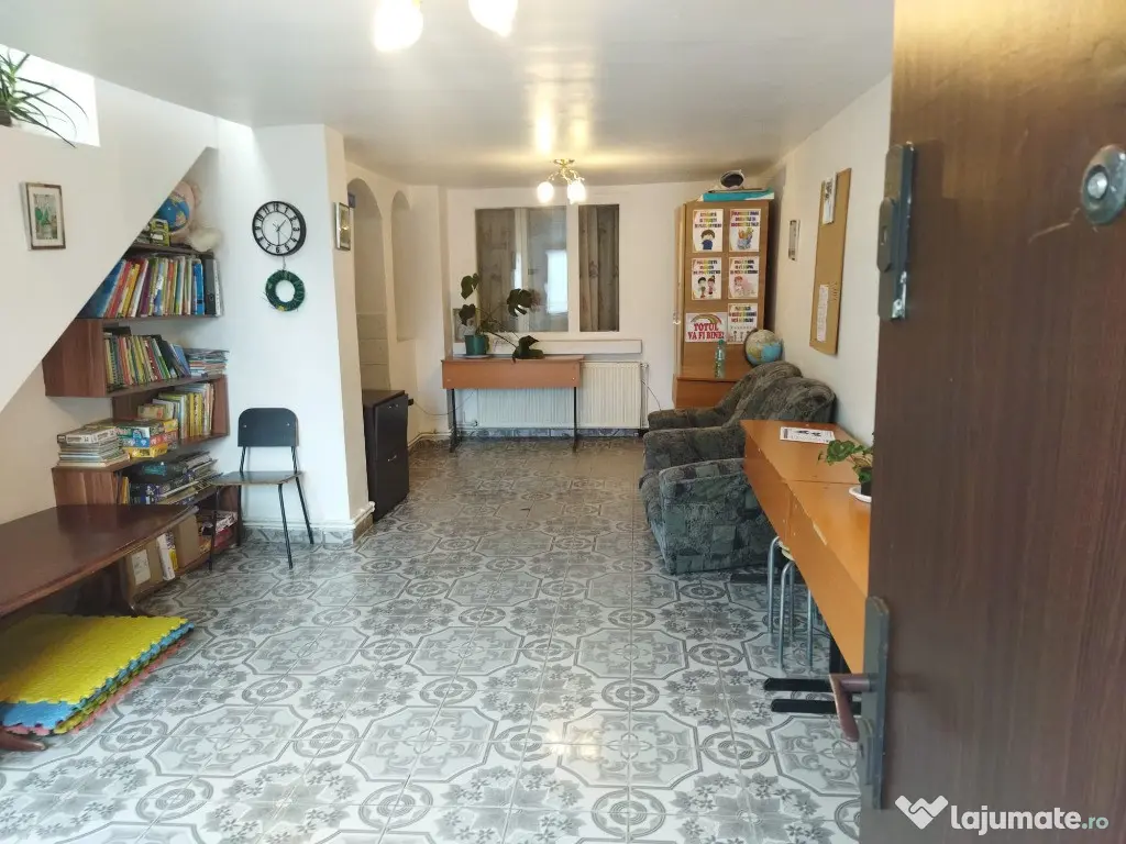 Casa 4 camere Zona Centrala