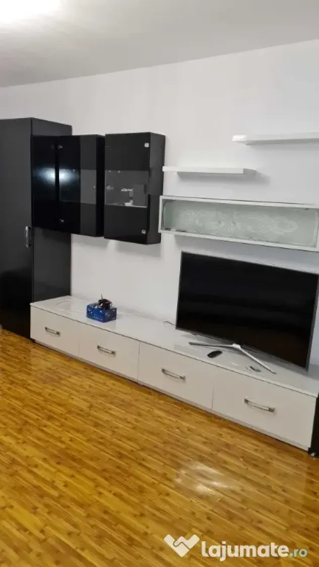 2 camere decomandate Centru