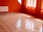 Casa + Spatiu Comercial 