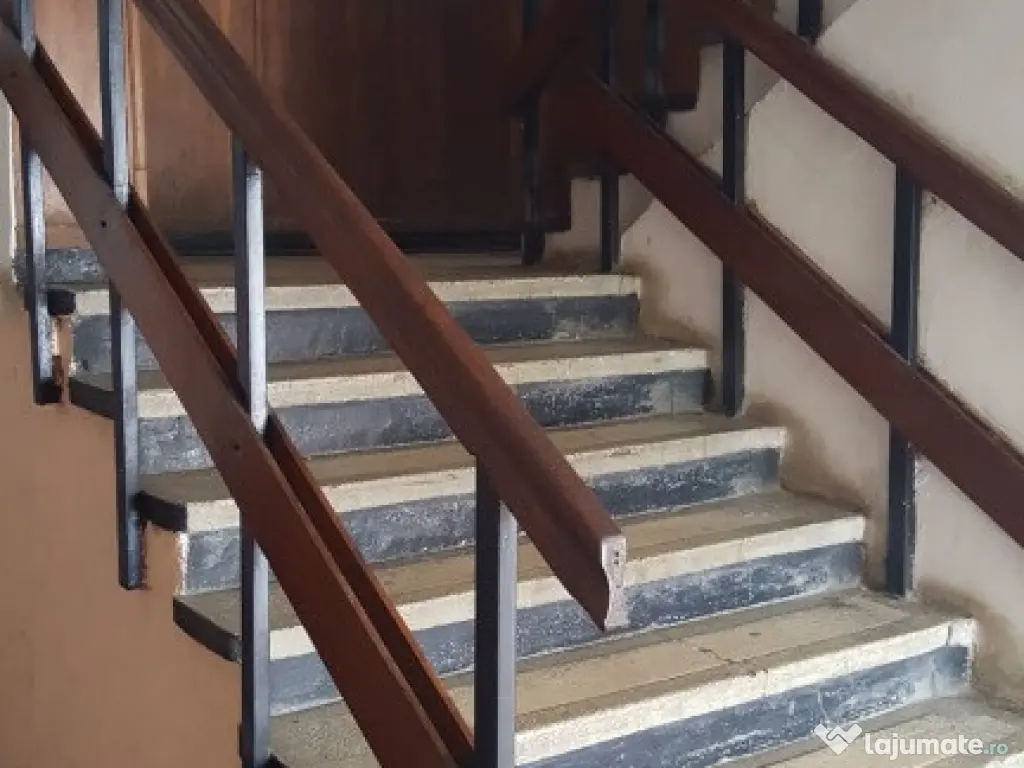 Cladire 27 de Garsoniere