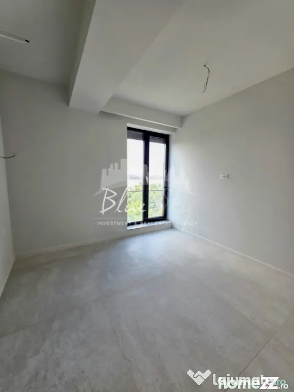 Apartament premium cu 3 camere, la câțiva pași de plajă