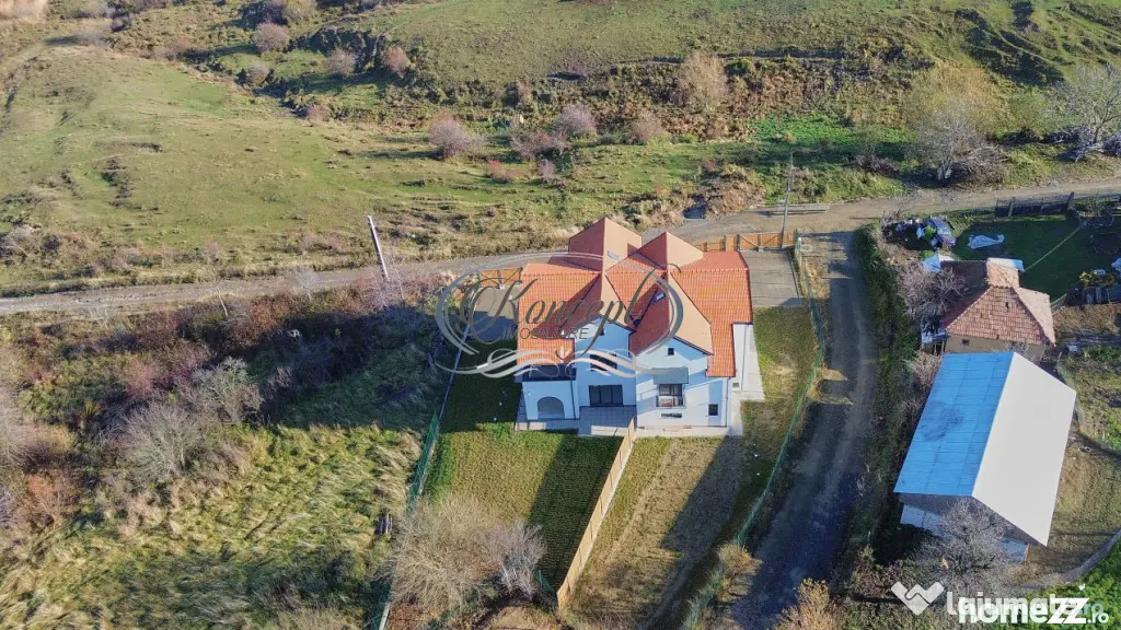 Duplex modern Feleacu cu vedere panoramica spre Cluj