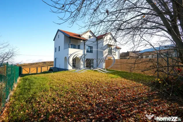 Duplex modern Feleacu cu vedere panoramica spre Cluj