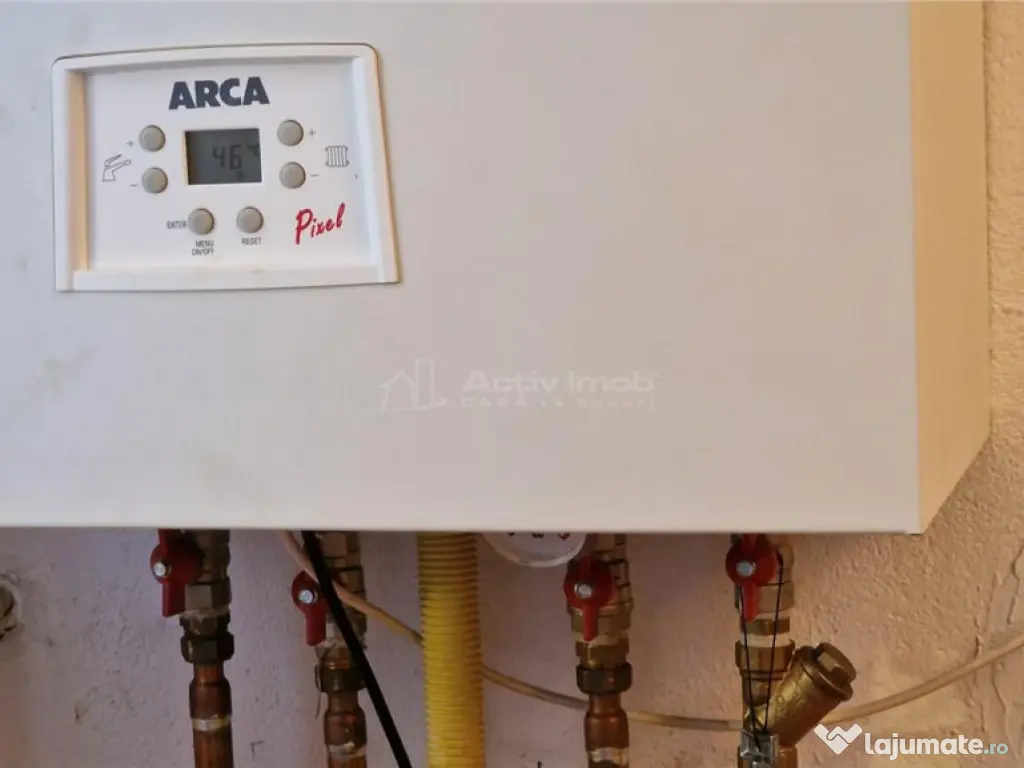 Resita Casa 7 Incaperi Parter,Etaj, Zero investitii