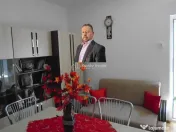 Resita Casa 7 Incaperi Parter,Etaj, Zero investitii 