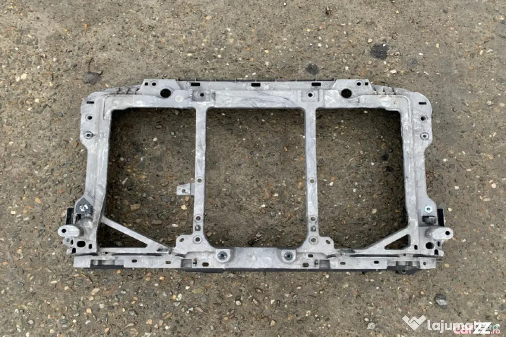 Trager calandru GHP953111 GHP9-53111 Mazda 6 GJ [2012 - 2015