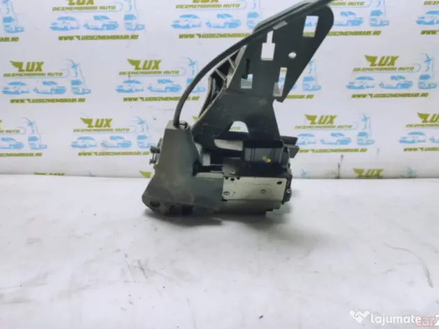 Broasca incuietoare stanga spate 2s61a264a27bn Ford Fiesta 5 [2001 - 2