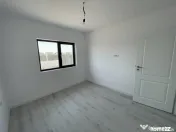 Clinceni, Putul Olteni, 4 camere, parter, 400mp, utilitati. 