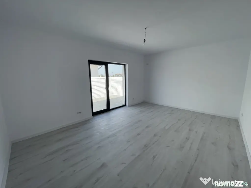 Clinceni, Putul Olteni, 4 camere, parter, 400mp, utilitati.