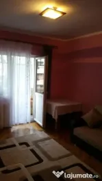 Apartament o camera zona Garii