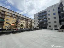 Apartament intabulat cu 3 camere 2 bai si 2 balcoane zona Ci